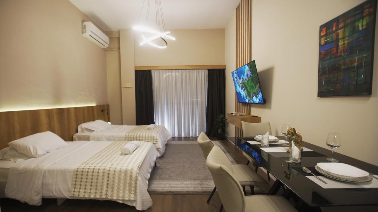 Daily Rent Studio Apartments Тирана Екстер'єр фото